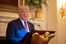 Ông Trump phủ nhận tin đồn Putin phải gặp Zelensky trước khi gặp ông