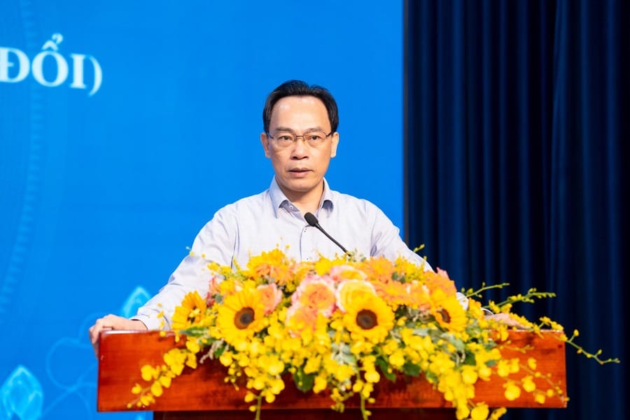 bo giao duc va dao tao dieu chinh quy dinh dao tao tien si