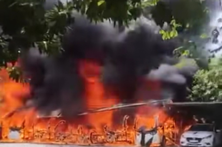 Vụ cháy xe điện ở chùa Hương Tích: 10 xe trơ khung, thiệt hại khoảng 3 tỷ đồng