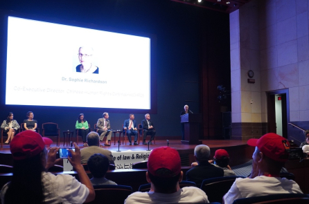 Chuyên gia: ĐCSTQ tiếp tục thao túng và làm biến dạng các tôn giáo