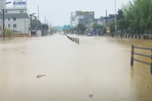 Mưa lớn ở Hàn Quốc: Số người thiệt mạng tăng lên 14 người