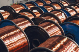 Ông Trump tuyên bố sẽ đánh thuế 50% với đồng và mức thuế “rất cao” với dược phẩm