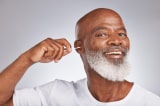 Ráy tai có thể giúp phát hiện bệnh Parkinson