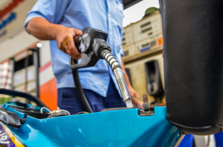 Sẽ chỉ bán xăng E10 trên toàn quốc từ 1/1/2026