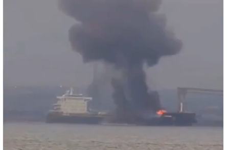 Tàu chở hàng phát nổ gần Baltimore, tất cả thủy thủ đoàn kịp thoát ra ngoài