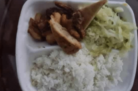 Suất cơm 135K tại Nghệ An – đắt do bão giá hay bão lòng?