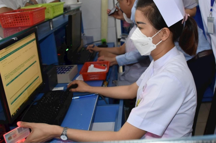 Các bệnh viện ở TPHCM bị ‘treo’ gần 2.500 tỷ đồng BHYT, Bộ Y tế nói gì?