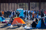 Chính quyền Trump kháng cáo, thúc giục hủy bỏ lệnh cấm ICE bắt giữ ở Los Angeles