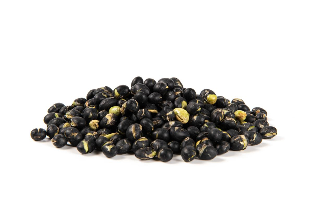 r shutterstock 2531912227