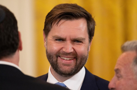 Phó Tổng thống Vance hy vọng ông Musk quay lại với MAGA trước bầu cử giữa kỳ