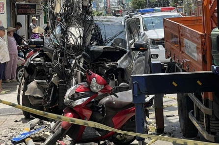 Tài xế ô tô nghi đột quỵ, húc văng người lái xe máy ở Thủ Đức (TP.HCM)