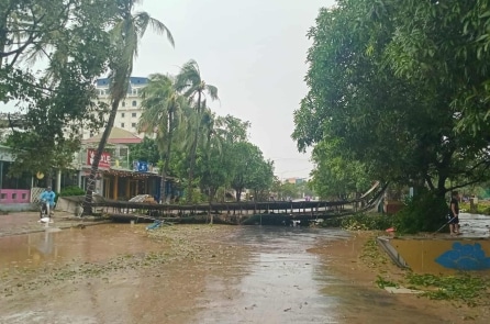 Bão Kajiki khiến 9 người chết, 77 người mất tích, gây thiệt hại khoảng 2.900 tỷ đồng