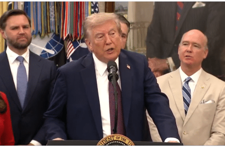 Tổng thống Trump kêu gọi EU áp thuế 100% đối với Trung Quốc, Ấn Độ