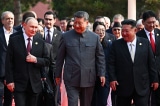 Ông Mike Johnson: Cảnh giác với cuộc đối thoại cấy ghép tạng giữa Tập Cận Bình và Putin