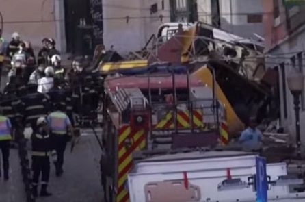 Lisbon: Tàu điện trật bánh, ít nhất 15 người thiệt mạng