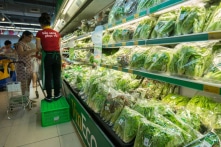 ‘Rau bẩn’ vào siêu thị, trường học: ‘Chúng ta mới dừng ở truy xuất tĩnh, chủ yếu ghi chép hồ sơ’