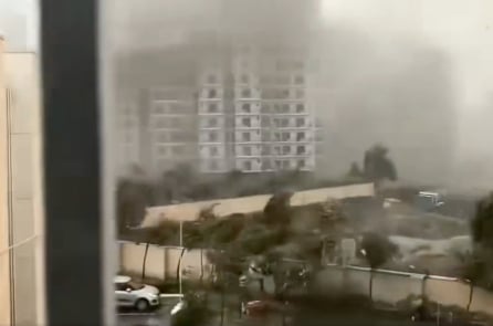 Siêu bão Ragasa đổ bộ Trung Quốc: Châu Hải gió giật cấp 17, nước biển tràn bờ