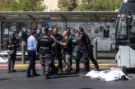 Tấn công khủng bố ở Jerusalem khiến hơn 20 người thương vong