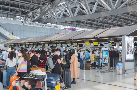 Đức: Sân bay Munich dừng hàng loạt chuyến bay vì drone