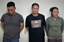 Ba người bị bắt vì xả trộm 50 m³ chất thải xuống sông Tô Lịch