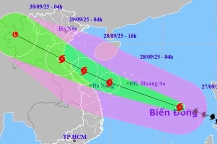 Bão số 10 Bualoi giật cấp 15 tiến nhanh vào Bắc Trung Bộ, có thể gây mưa 600mm