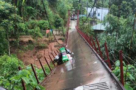 Cầu treo tại xã miền núi tỉnh Lào Cai bị tuột dây cáp