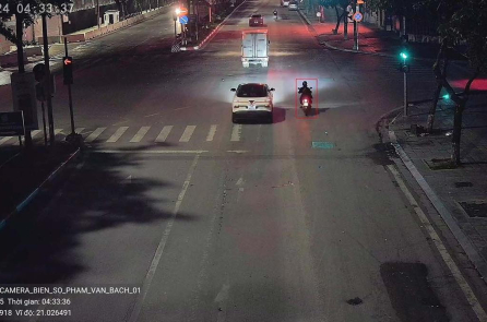 Hà Nội: Hơn 1.400 trường hợp vượt đèn đỏ bị camera AI phát hiện