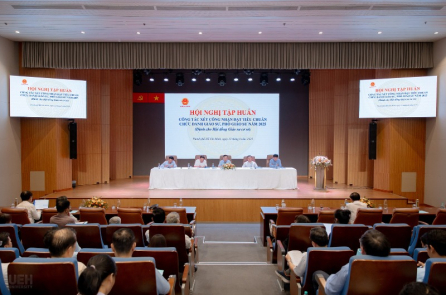 Hội đồng giáo sư ngành kinh tế loại 7 ứng viên sau phiên họp thứ nhất