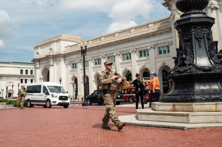 Ông Trump: Washington trở thành “khu vực không tội phạm”, các thành phố khác nên noi theo