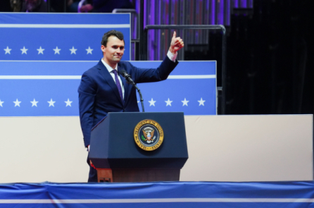 Nhân vật bảo thủ nổi tiếng Kirk bị bắn chết, ông Trump lệnh treo cờ rủ toàn quốc