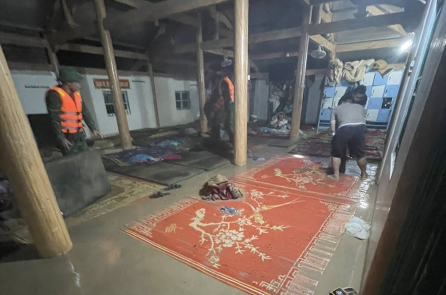 Tuyên Quang: Lũ ống đổ về trong đêm, hơn 300 học sinh phải sơ tán khẩn cấp