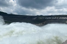 Mưa lũ do bão số 10, 19 hồ thủy điện trên cả nước xả lũ cấp tốc