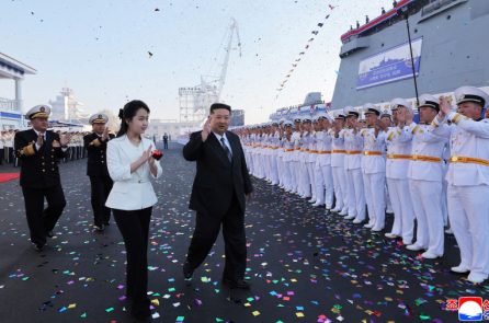 Truyền thông Anh gọi con gái ông Kim Jong-un là “cô bé 12 tuổi nguy hiểm nhất thế giới”