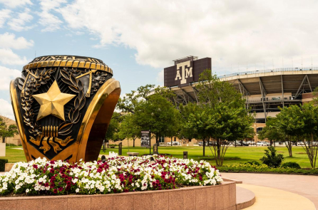 Đại học Texas A&M buộc sinh viên rời lớp vì phản đối bài giảng về DEI và LGBTQ