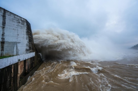 Thủy điện Hòa Bình mở cửa đáy đầu tiên xả lũ, 6 tỉnh, thành phố chịu ảnh hưởng trực tiếp