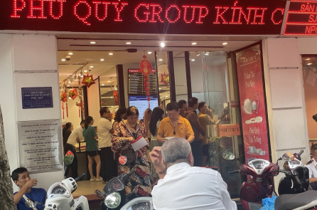 Vàng tăng mạnh, giá niêm yết chỉ mua không bán