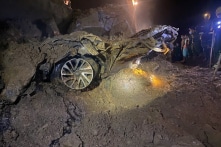 Vụ 3 người mất tích ở Lào Cai: Hai thi thể được tìm thấy trong chiếc xe ép chặt