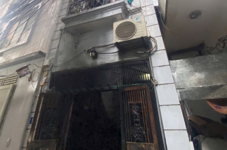 Cháy nhà ở Hà Nội: Căn nhà kiên cố trong ngõ sâu, cả 5 người tử vong