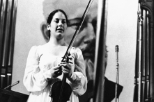 Câu chuyện về “giọng hát” của cây đàn violin