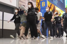 Hàn Quốc bắt giữ 58 trong số 64 nghi phạm bị Campuchia trục xuất