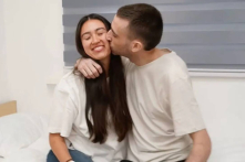 Cặp đôi đã được đoàn tụ sau 2 năm bị Hamas giam cầm