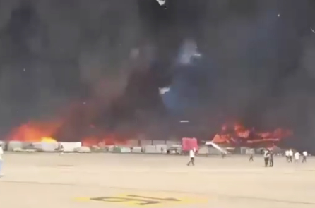 [Video] Cháy lớn tại sân bay quốc tế ở thủ đô Bangladesh