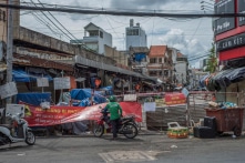 Tiếng rao hàng đêm mưa tháng tám