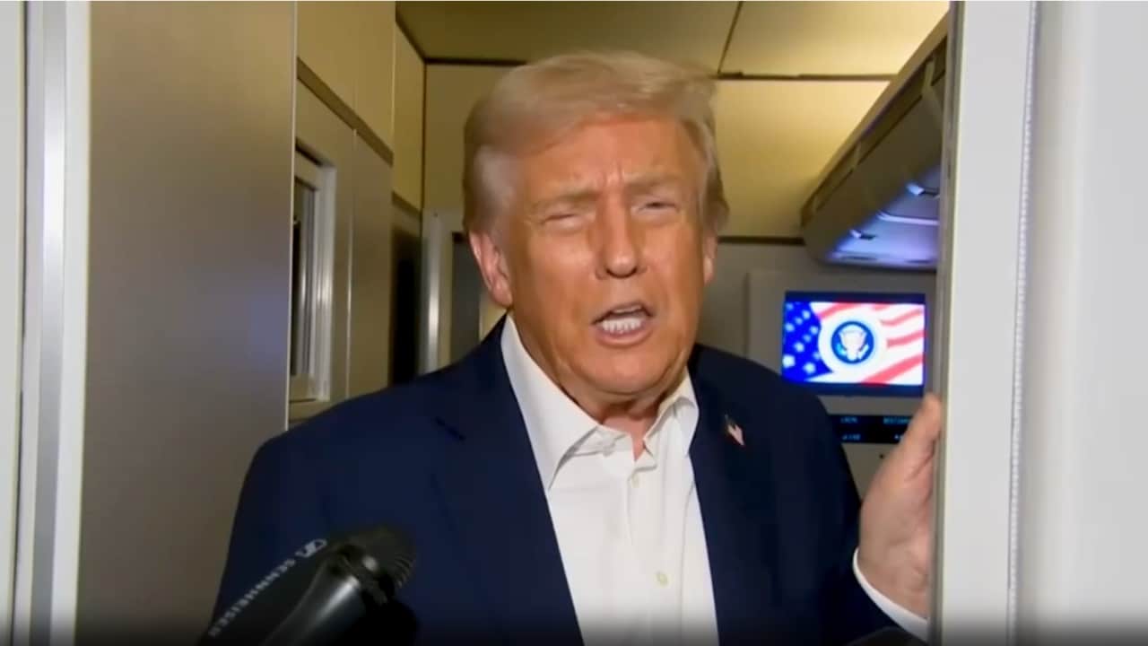 Trump Air Force One 1