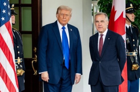 Ông Trump tăng thuế với Canada thêm 10% vì không ngay lập tức gỡ quảng cáo chống thuế