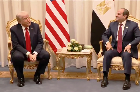 Tổng thống Ai Cập trao tặng Tổng thống Trump danh hiệu quốc gia cao quý nhất