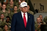 Ông Trump và bà Takaichi lên tàu sân bay, phát biểu trước binh sĩ Mỹ tại Nhật Bản