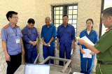 Giúp hoãn thi hành án phạt tù, Phó giám đốc Bệnh viện Phổi Hà Nội bị khởi tố