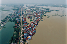 Hơn 7.000 nhà vẫn ngập lụt sau mưa lớn do bão số 11 gây ra