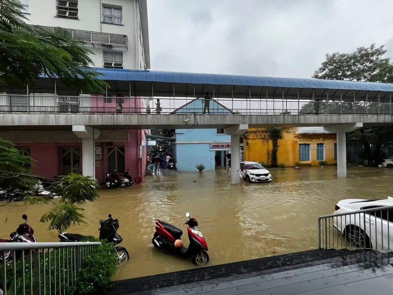 hue da nang mua to ba ngay hon nam bo nua nam co noi hon mot nam